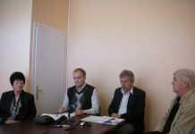 DS: Da se i građani Bečeja izjasne o kreditu za trg